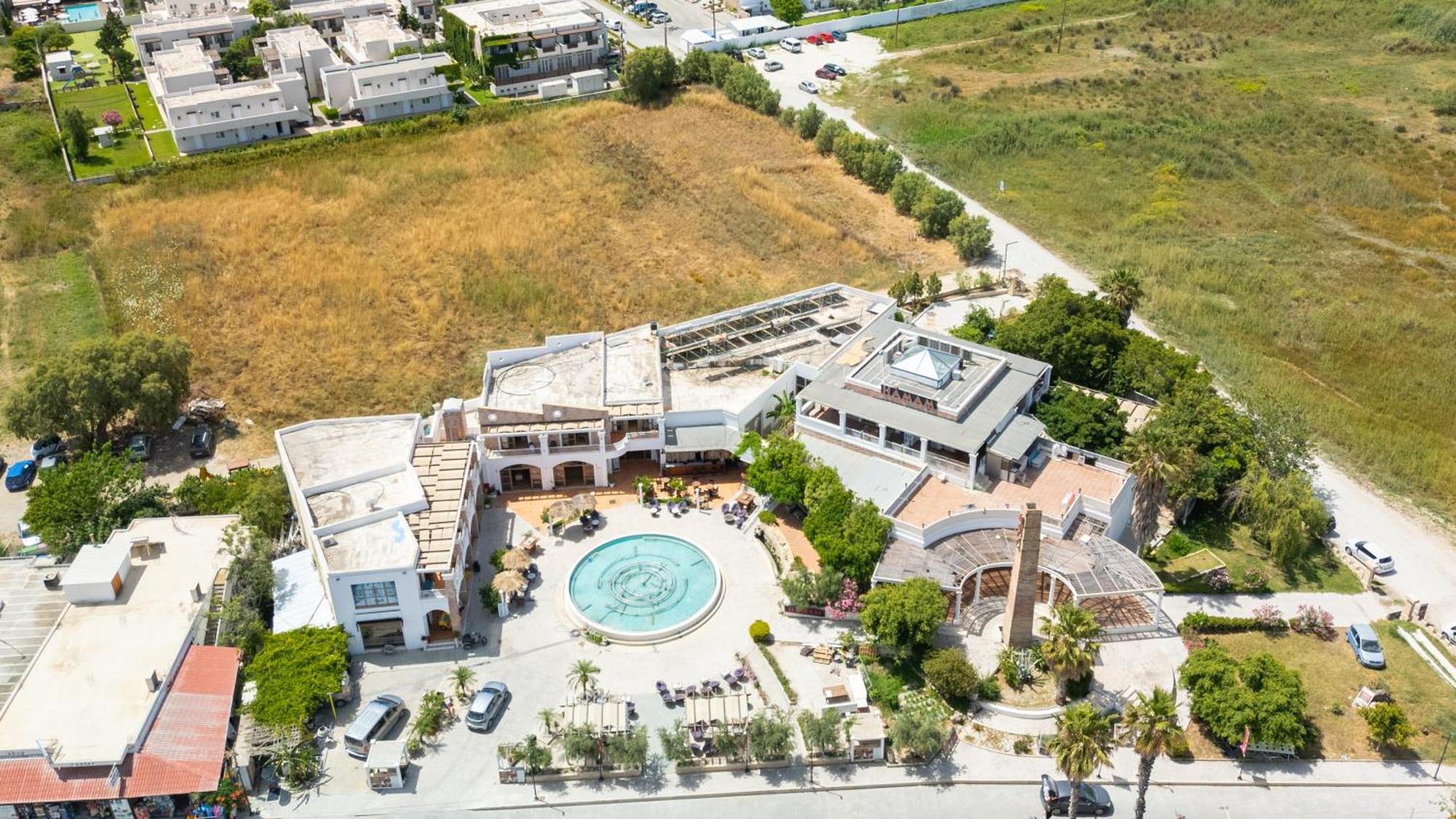Hotel Li Mango à Tigaki Extérieur photo